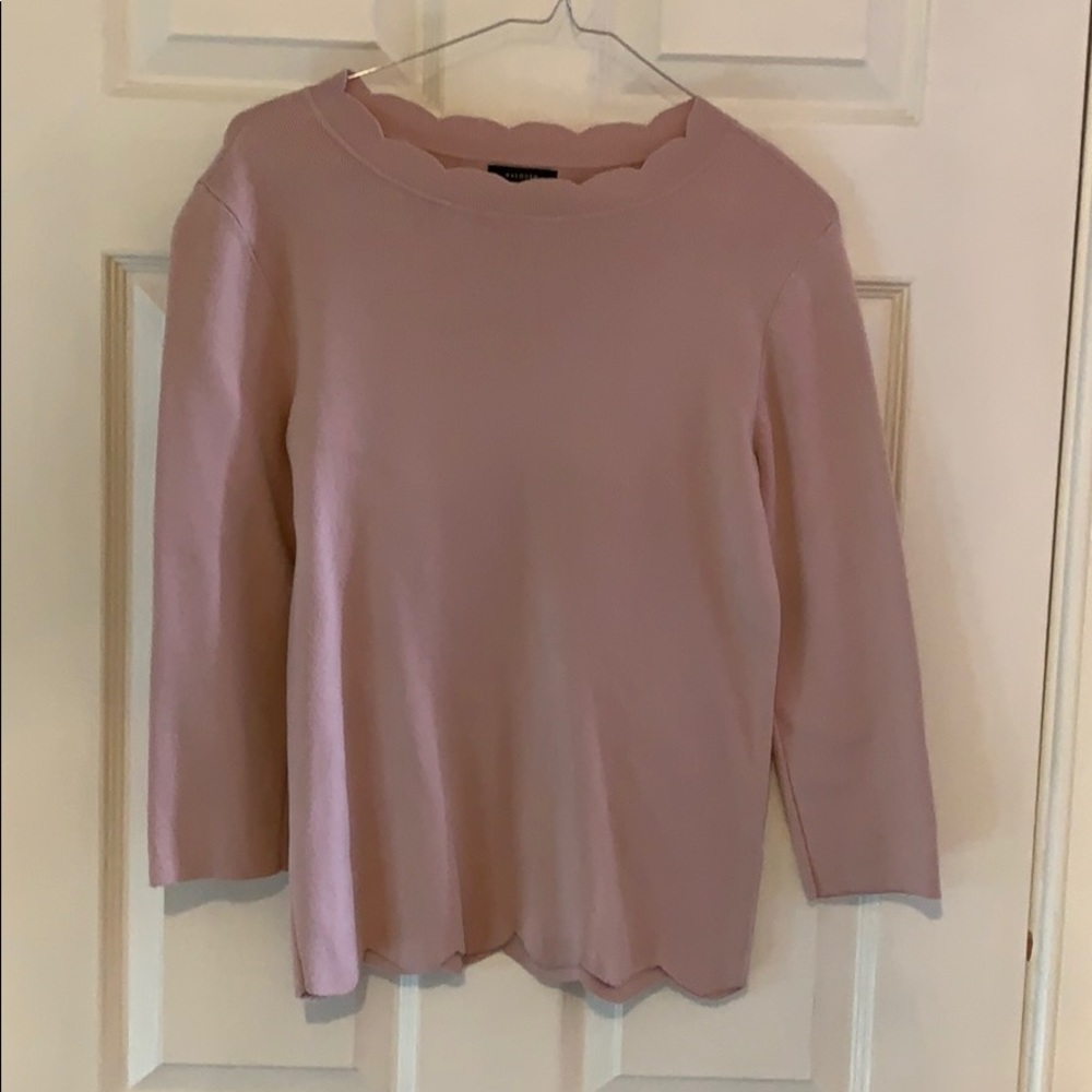 Halogen light pink scalloped sweater size SMALL